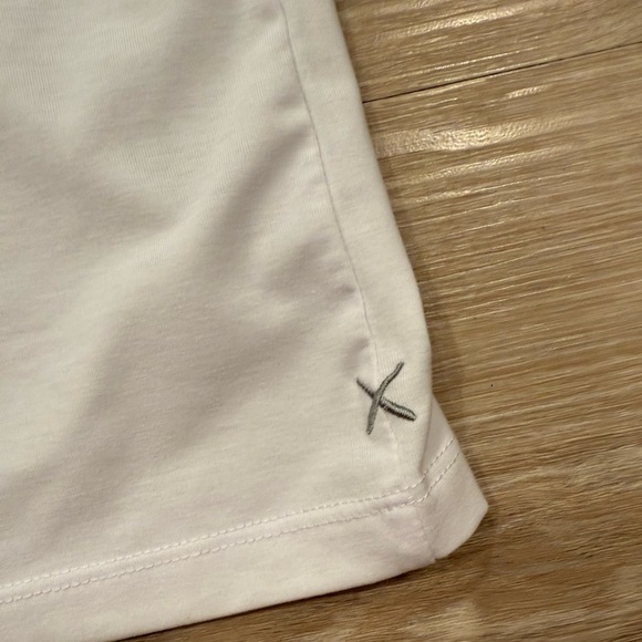 NWOT Cuts Clothing White Almost Friday Tee - Picture 5 of 9